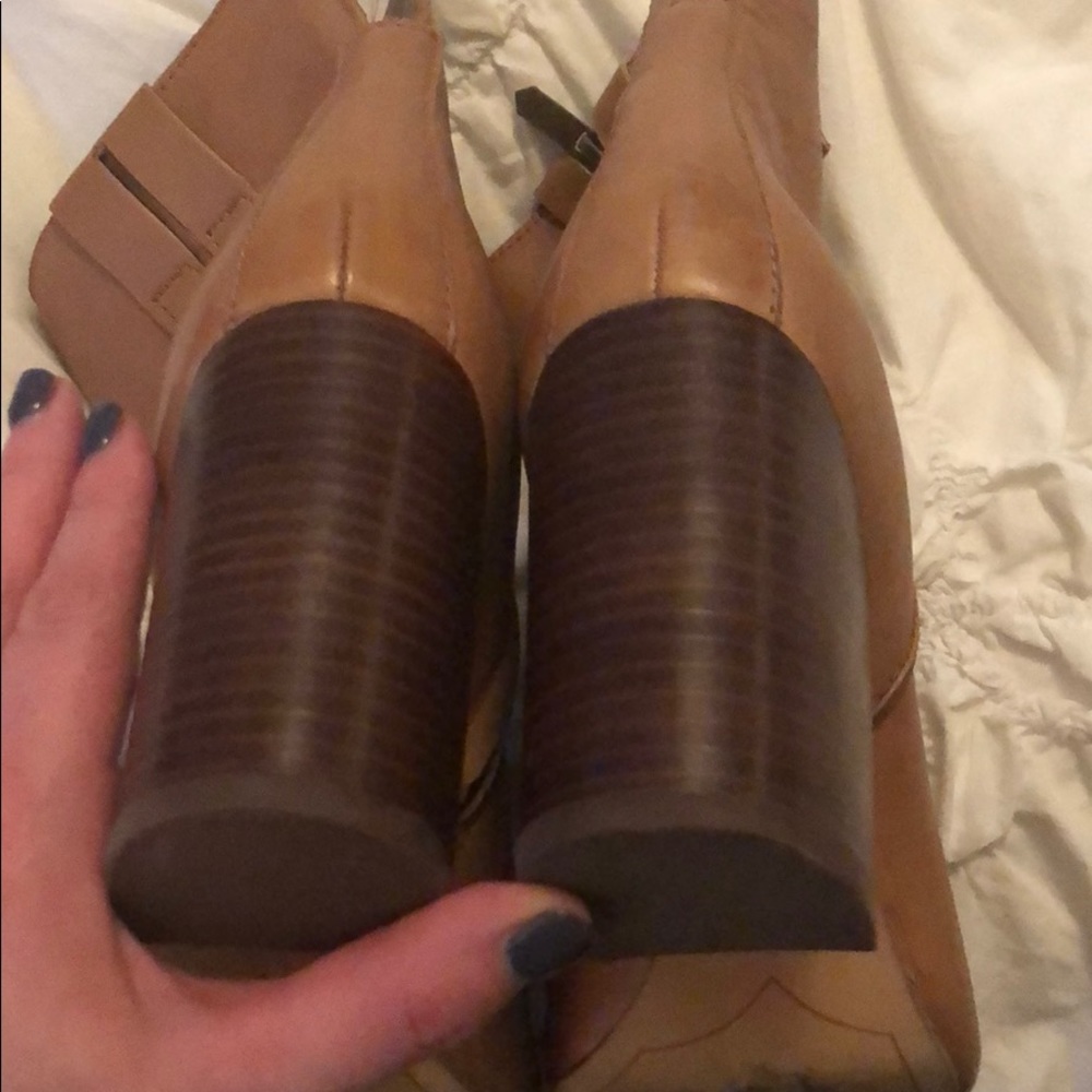 Sam Edelman booties - Picture 3 of 5